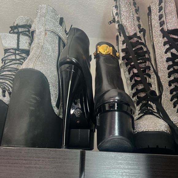 Versace triple platform heel booties Medusa gold hardware sexy iconic rare boots - Picture 5 of 10